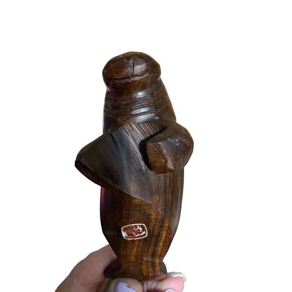 Wooden Walrus Handcarved Brown Stained Made in Mexico - Picture 10 of 11